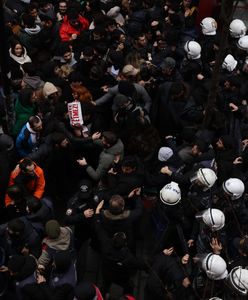 Turcję zalała fala protestów. Doszło do starć. Policja użyła gazu