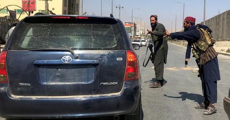 Afganistan w rękach talibów. Kabul sparaliżowany strachem