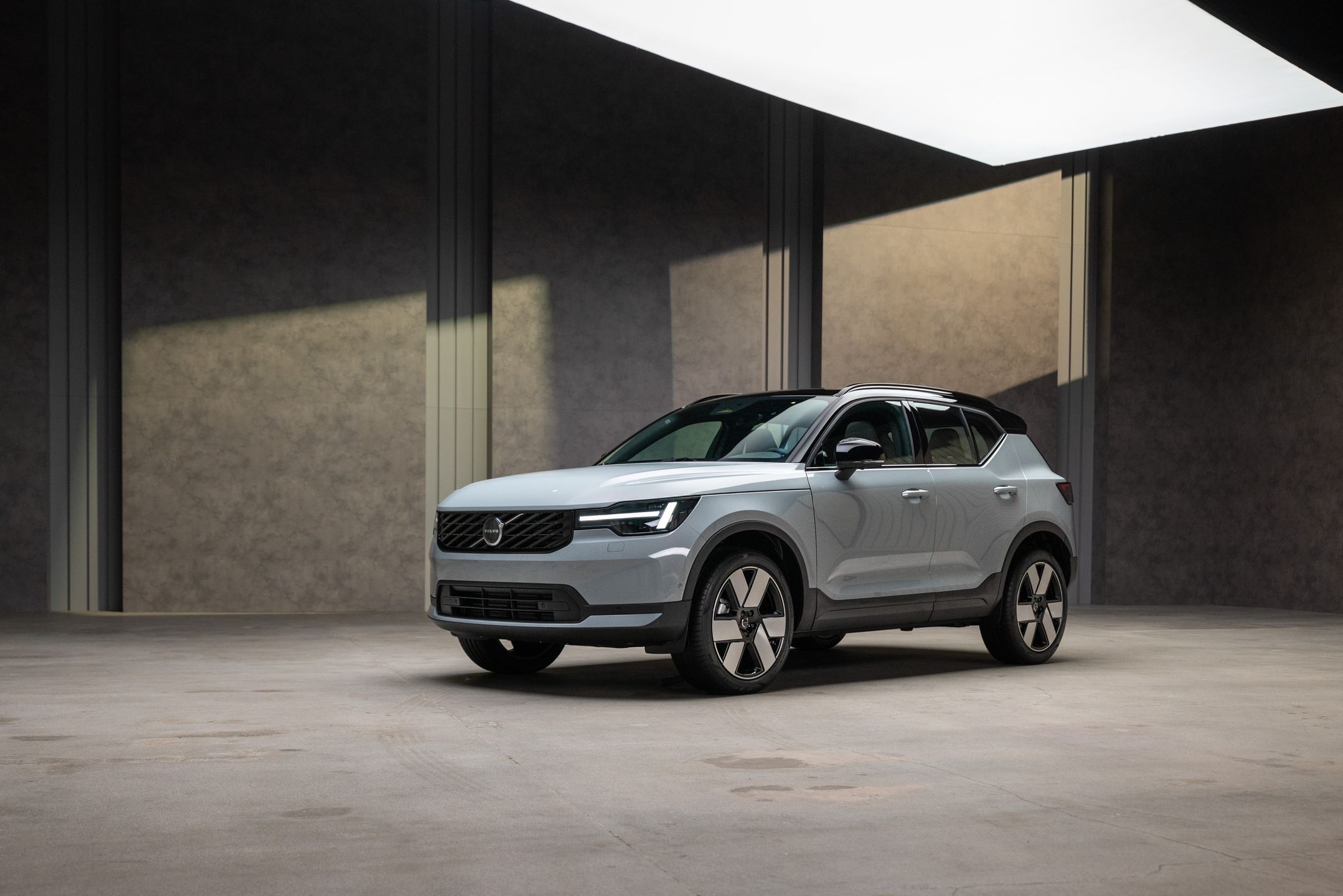 Volvo XC40 po drugim liftingu (2026)