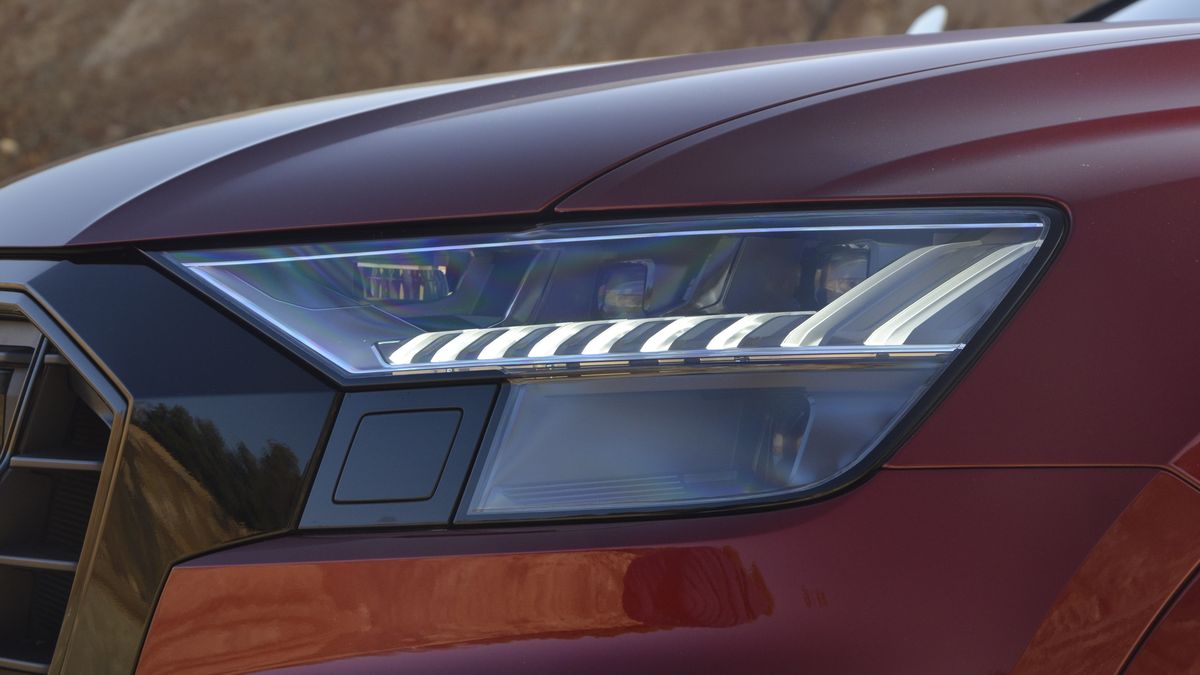 Nowoczesne światła są wysoce skomplikowane i zautomatyzowane, ale wciąż trzeba pamiętać, kiedy i jakie włączyć lub wyłączyć