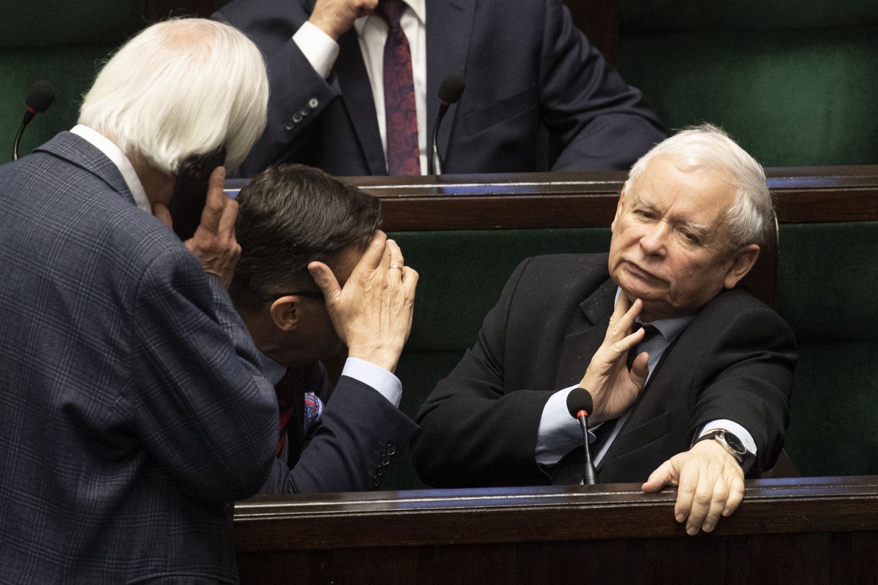 PiS straci władzę? Zaskakujące wyniki sondażu