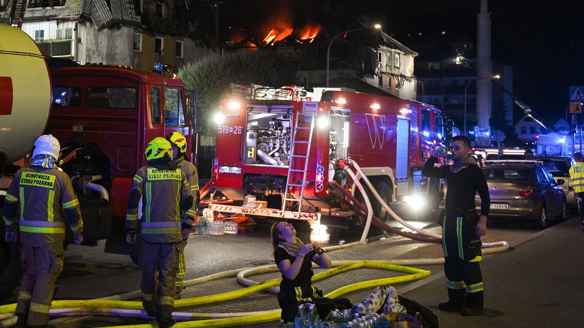 Potężny pożar w Ząbkach