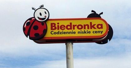 Biedronka dementuje: Nie ograniczamy sprzedaży wody