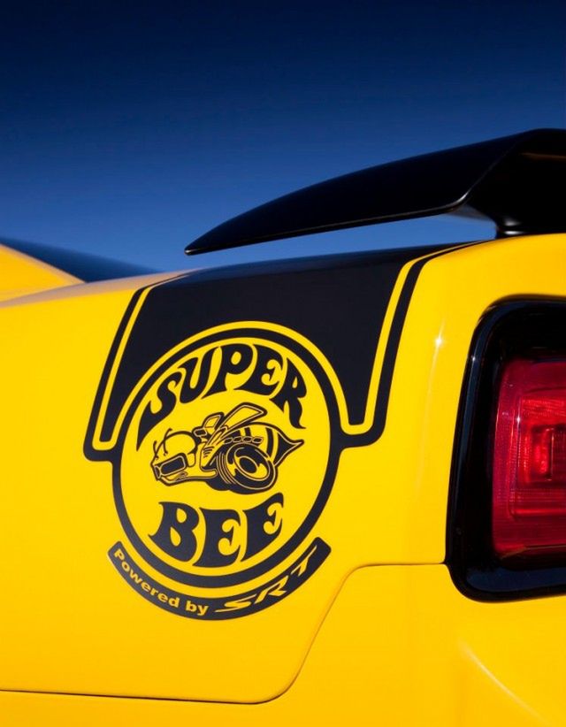 2012 Dodge Charger SRT8 Super Bee