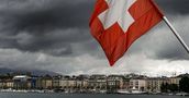 Europa zyskuje na szwajcarskiej masakrze - popołudniowy komentarz giełdowy