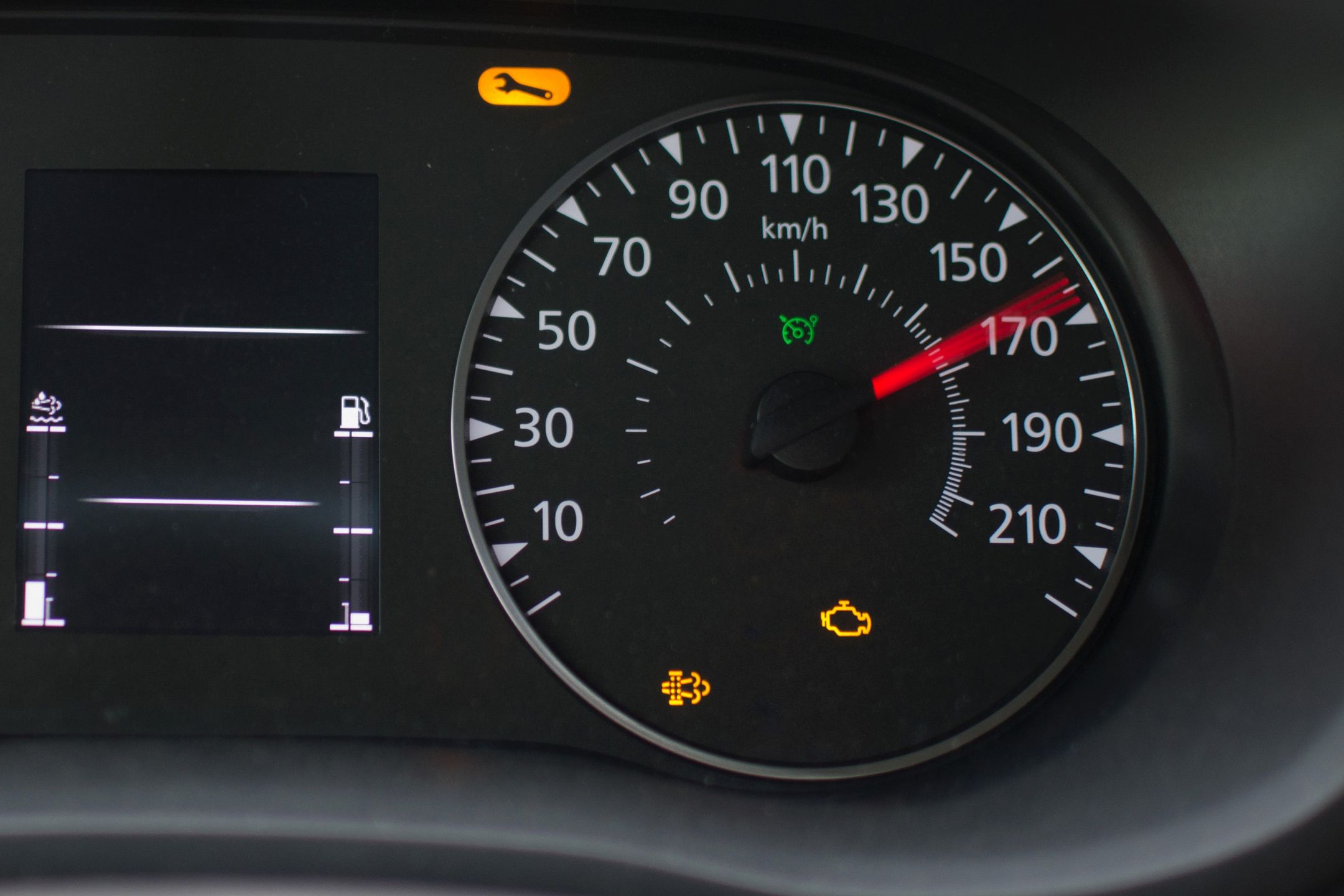 Kontrolka DPF to zmora użytkowników diesli, ale już niebawem także posiadaczy wielu aut benzynowych.