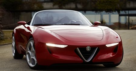 Alfa Romeo pracuje nad lekkim roadsterem
