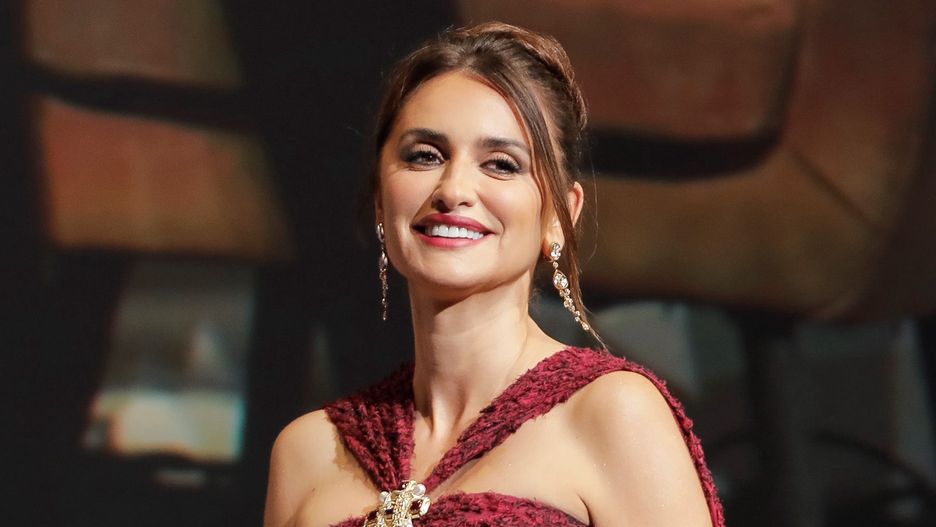 Penelope Cruz zachwyciła stylizacją na rozdaniu nagród filmowych 
