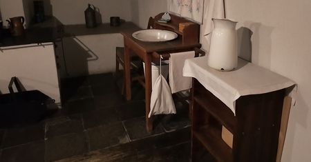 Pierwsze "łazienki" polskich chłopów. W takich warunkach dbano o higienę na wsi