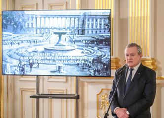 Jeszcze nie zaczęli odbudowy Pałacu Saskiego. Ale urzędnicy już chcą kupić samochody