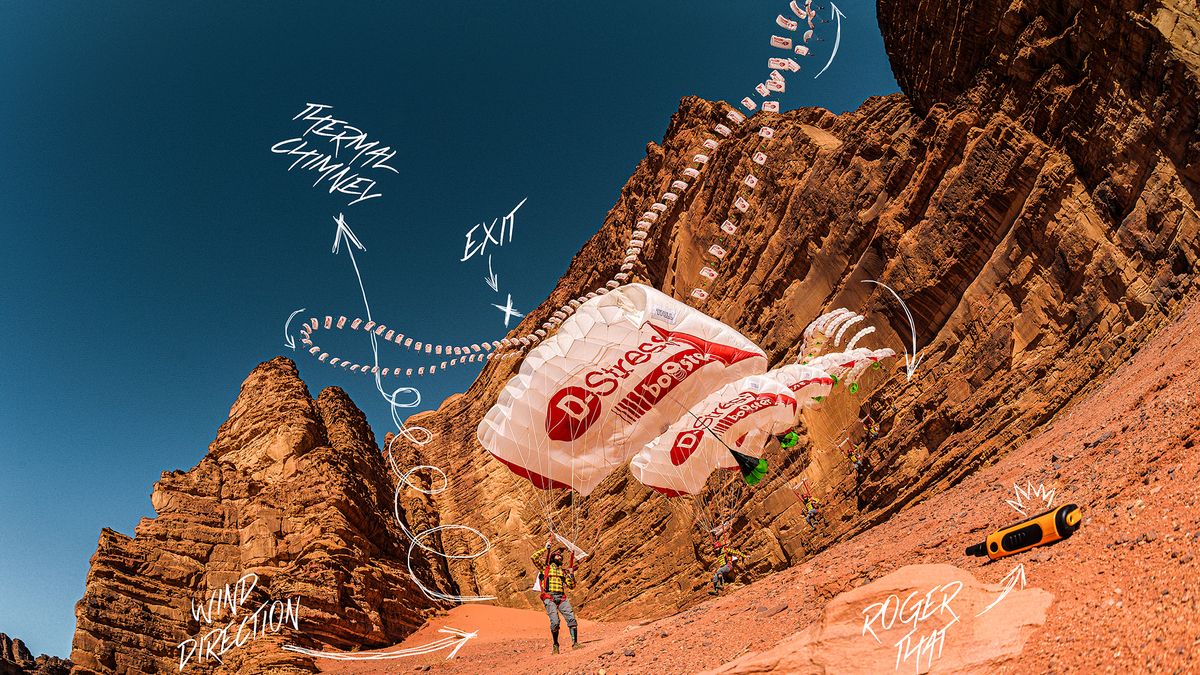 Kuba Konwent podbija Jordanię. Były spadochrony, zdjęcia i… pociski! 1