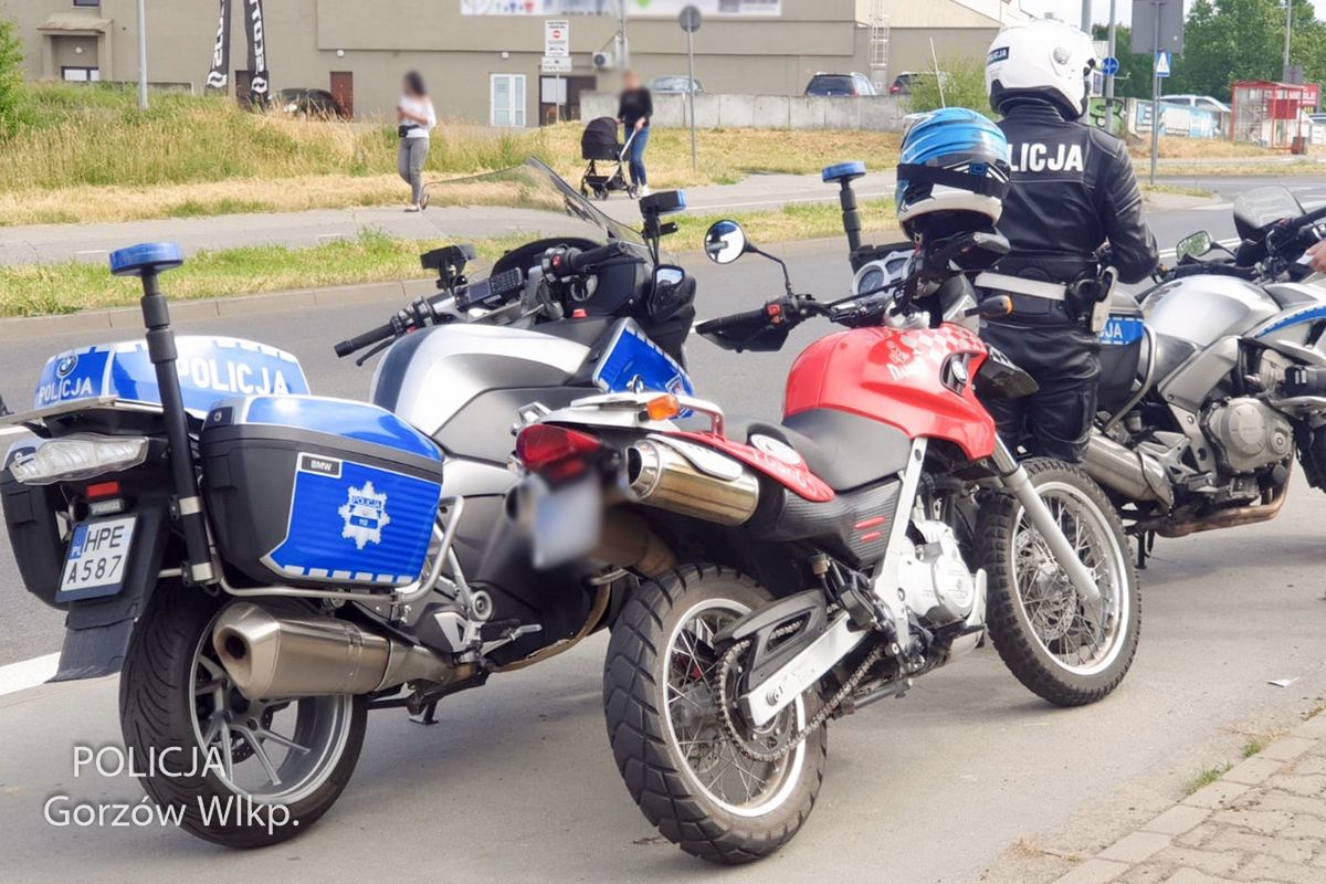 Kara za jazdę motocyklem bez uprawnień to nawet 30 000 zł