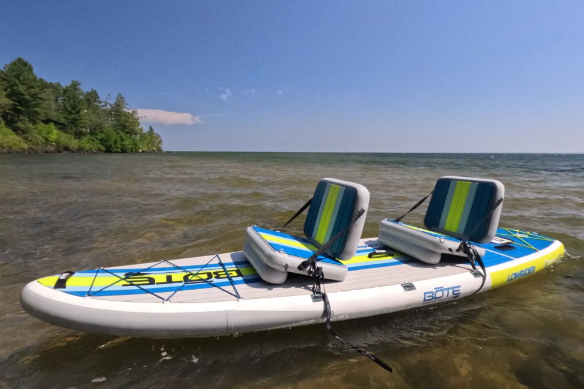 Bote Lowrider Aero łączy w sobie kajak i deskę SUP