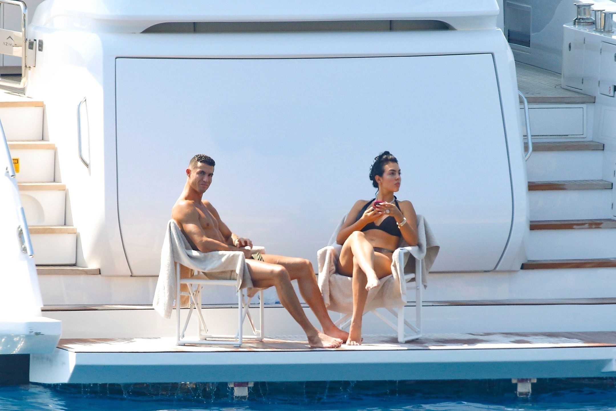 Cristiano Ronaldo i Georgina Rodriguez wypoczywają na jachcie