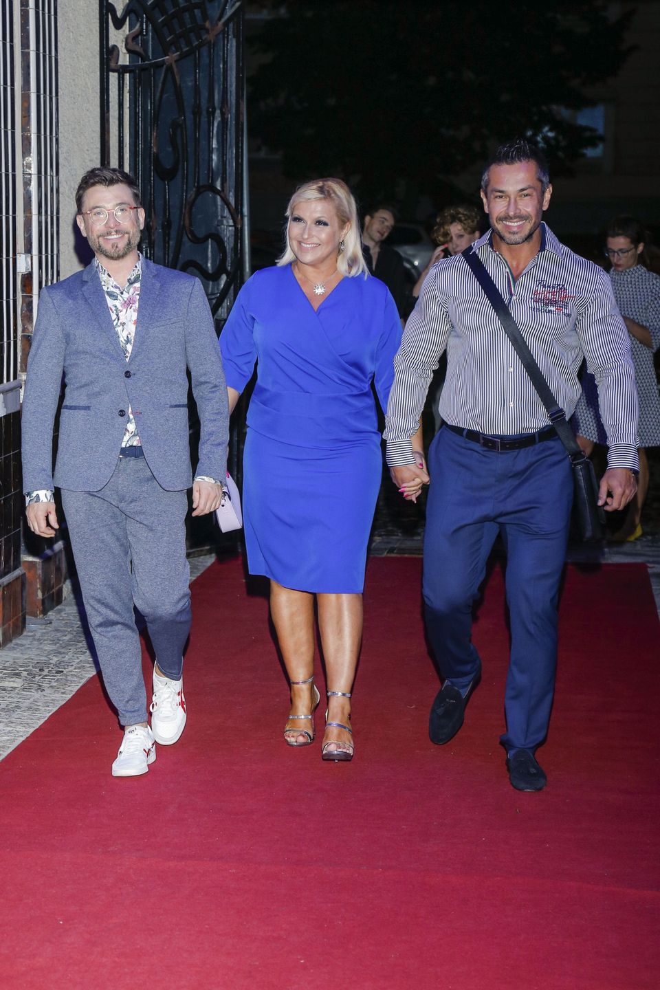 Katarzyna Skrzynecka z mężem i Kacprem Kuszewskim