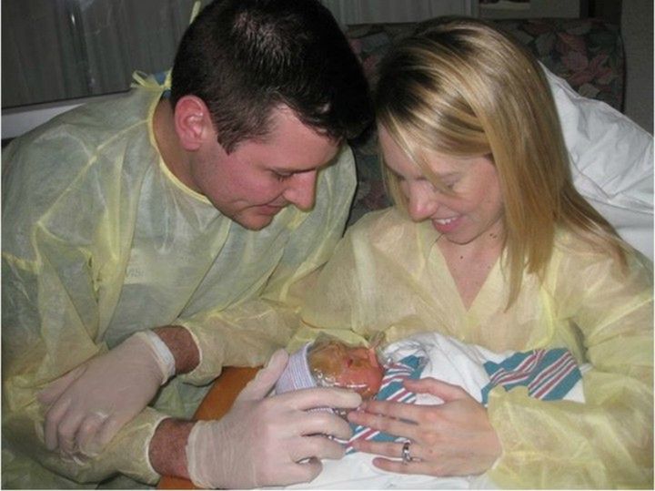 Brenna z rodzicami w szpitalu