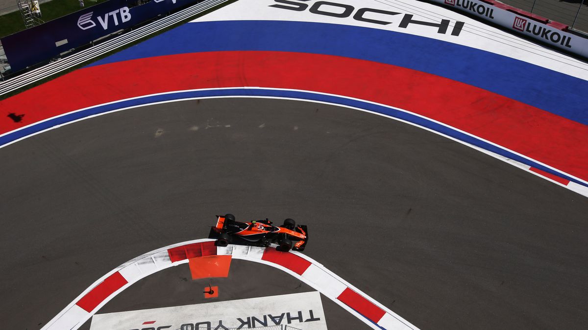 Zdjęcie okładkowe artykułu: Materiały prasowe / Pirelli Media / Wyścig o GP Rosji