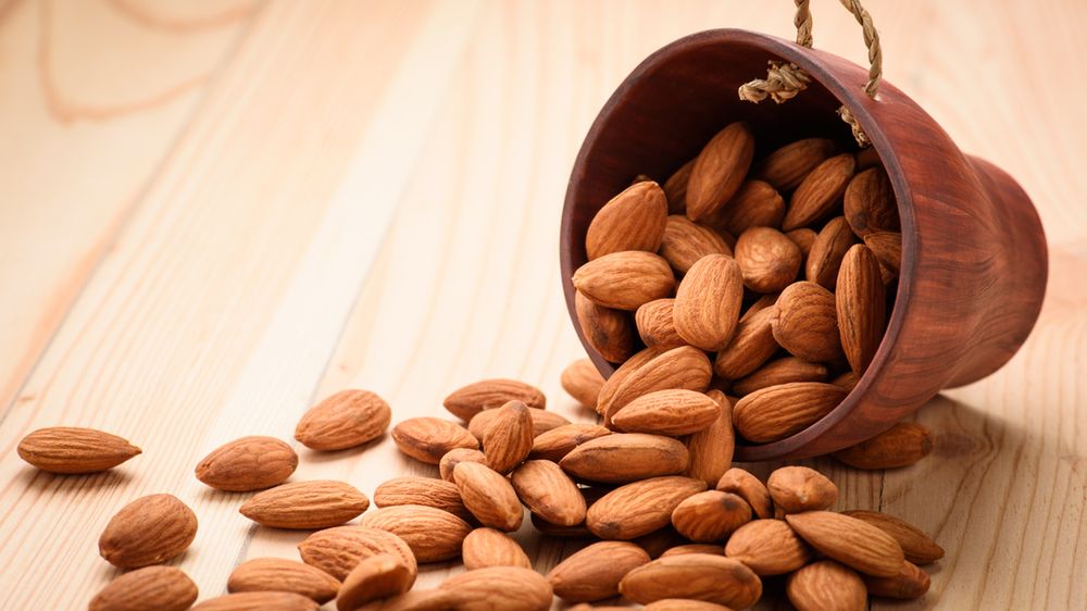 Migdały – właściwości, dieta, działanie