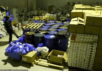 Nielegalny alkohol w Polsce. Co roku zabija ponad 100 Polaków