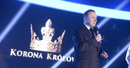 "Korona Królów" kosztuje 200 tys. zł za odcinek. Zagraniczne seriale kilkaset razy więcej