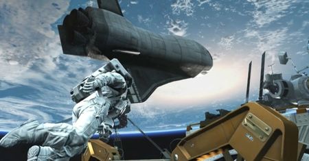 Nowy zwiastun Call of Duty: astronauci, wojna, wybuchy, podniosła muzyka