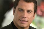 John Travolta pomaga ofiarom na Haiti