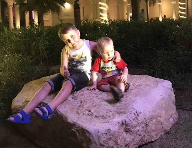 Synowie Dagmary i Michaela Smith: Michael junior (z lewej) i Kasper.