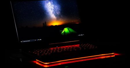 Twój desktop może się schować - oto ASUS STRIX SCAR 17 G733 z matrycą 300 Hz i GeForce RTX 3080