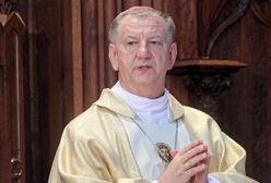 "Seks w gabinecie metropolity". Abp Guzdek reaguje na aferę z ks. Dębskim