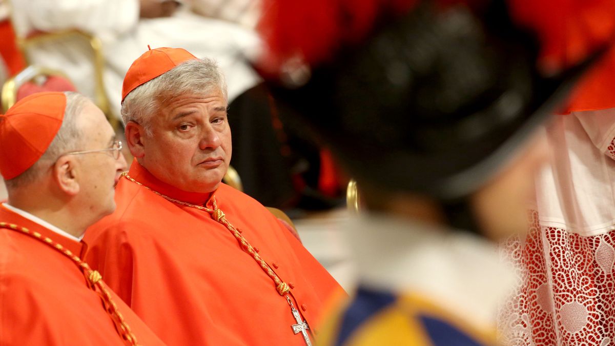 VATICAN CITY, VATICAN - OCTOBER 05:  Polish Cardinal Konrad Krajewski (C), the papal almoner, attends the Consistory for the creation of new Cardinals held by Pope Francis at the St. Peter's Basilica on October 05, 2019 in Vatican City, Vatican. (Photo by Franco Origlia/Getty Images)