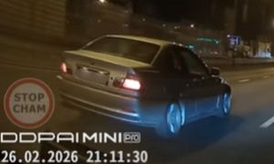 Patrzcie na BMW. Nagły manewr. Nagranie obiega sieć