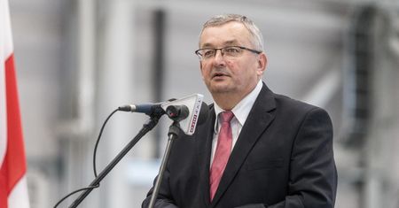 Drogi w Polsce. Adamczyk: S1 pojedziemy w 2023 roku