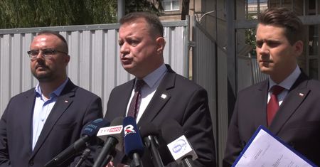PiS wchodzi do MSWiA. "To jest skandal"