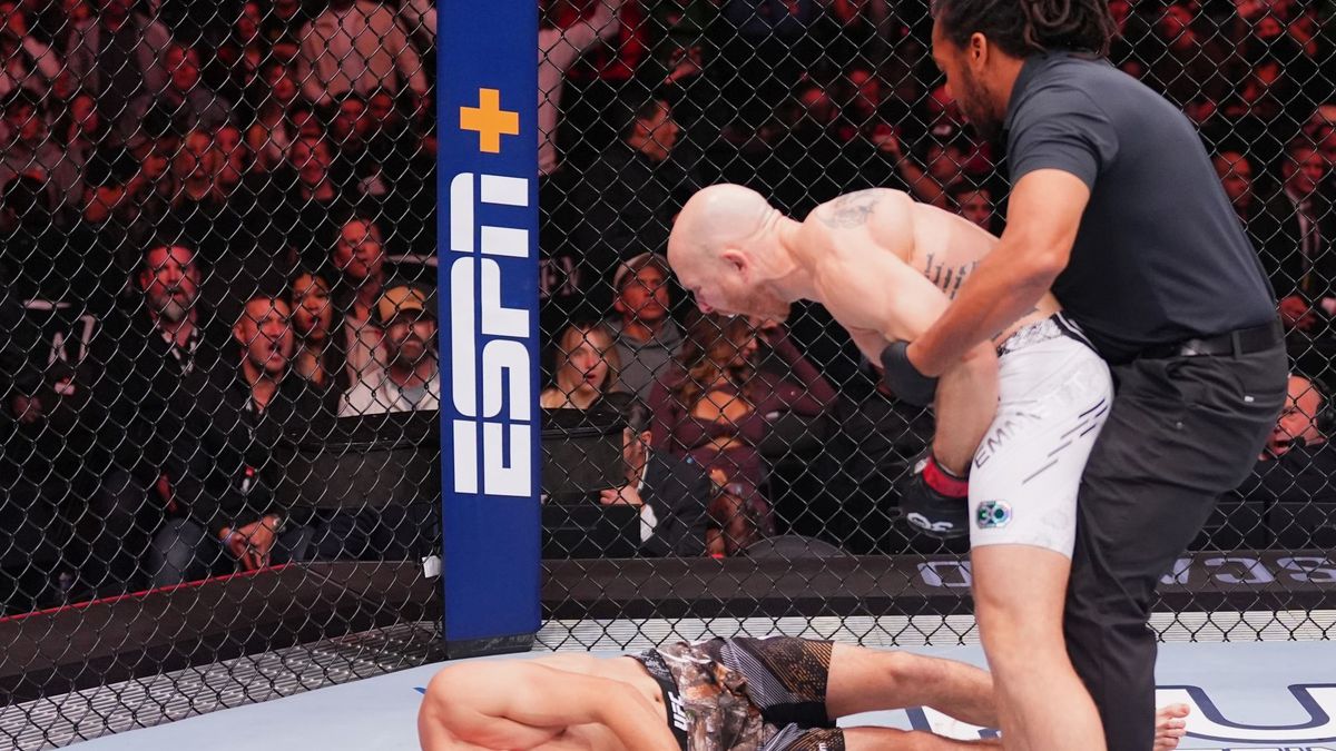 Josh Emmett znokautował Bryce'a Mitchella