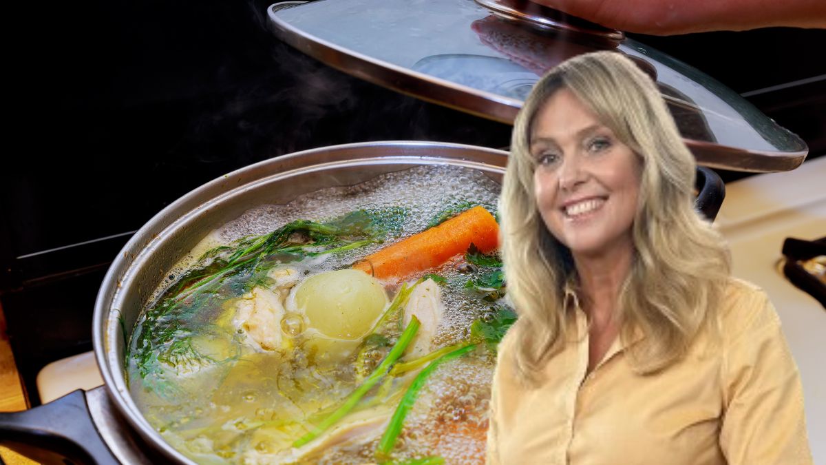 Kontrowersyjny składnik niedzielnego rosołu. Ewa Wachowicz dodaje za każdym razem