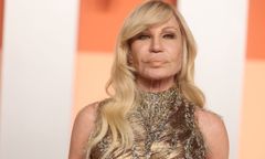 Donatella Versace odchodzi z modowego giganta. To koniec pewnej epoki