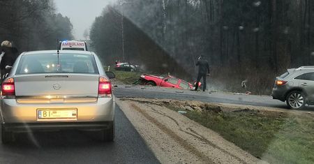 Tragiczny wypadek na Podlasiu. Nie żyją dwie osoby