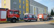 Tragedia w Ożarowie. W mieszkaniu znaleziono zwłoki