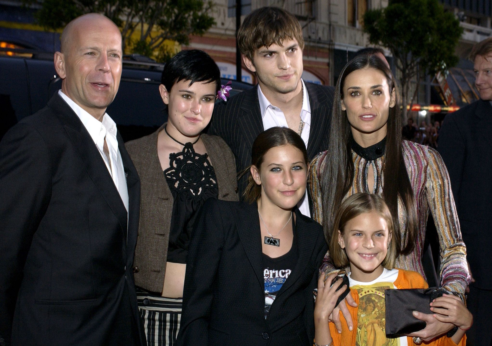 Bruce Willis, Ashton Kutcher i Demi Moore z córkami