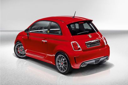 Fiat Abarth 695 Tributo Ferrari - mały, czerwony diabeł