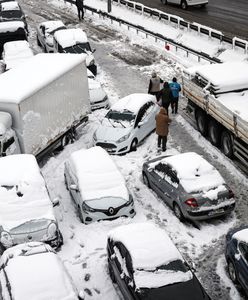 Turcja walczy ze śniegiem. Stambuł sparaliżowany