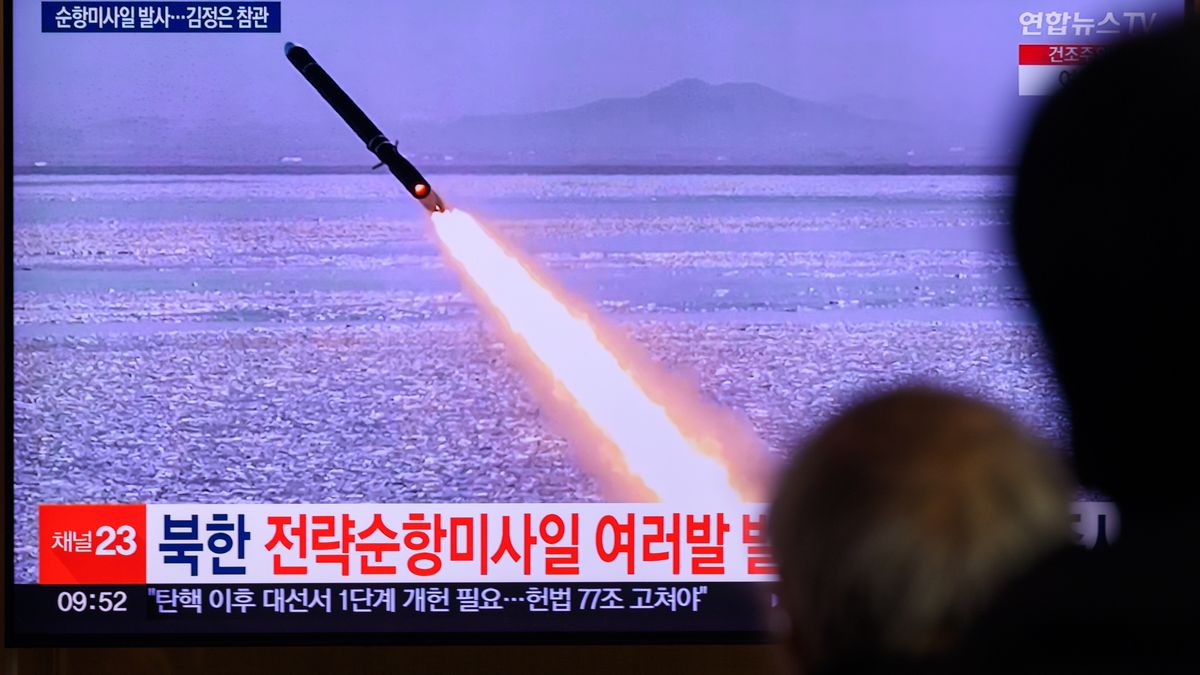 Strategiczny pocisk manewrujący podczas ćwiczeń w Korei Płn.