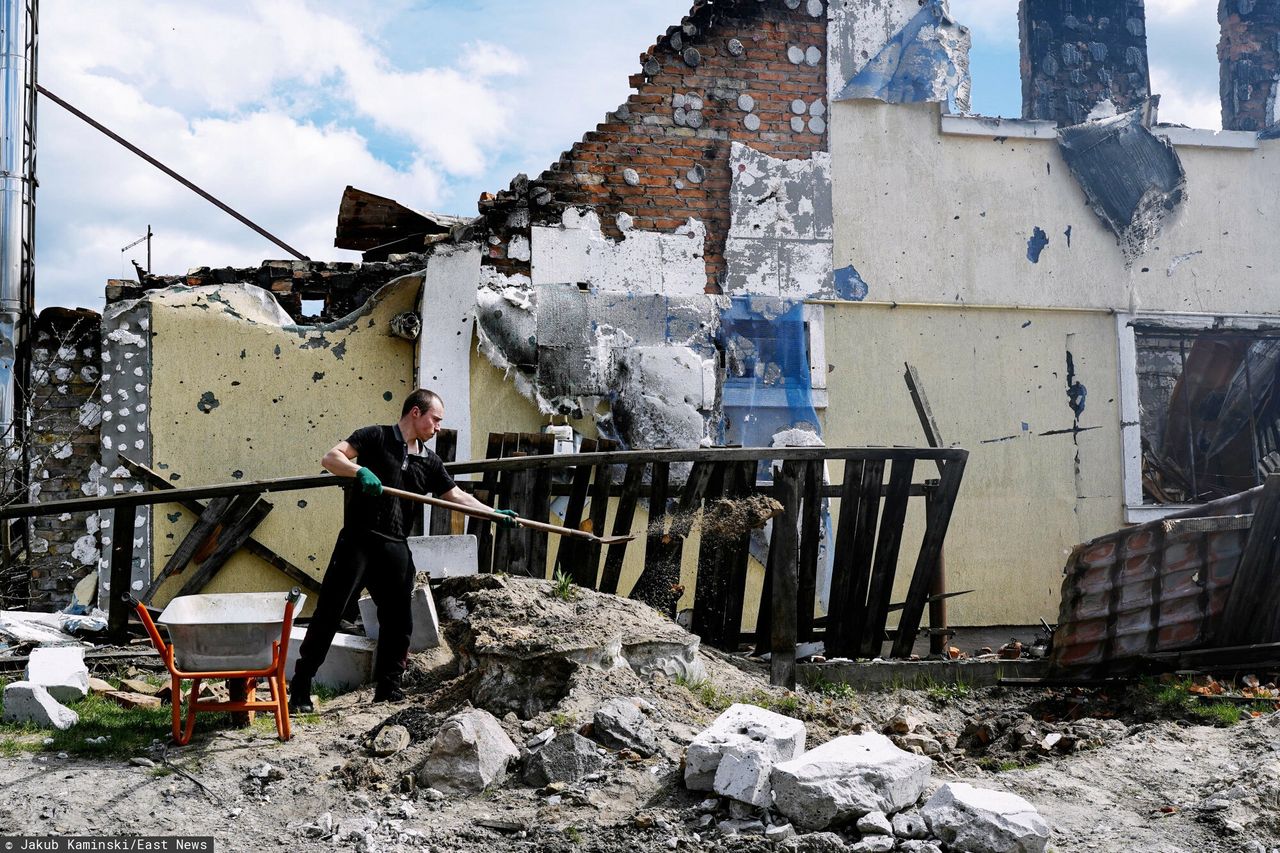 Władze Charkowa podały, że spod 98 ruin domów ratownicy wydobyli ponad 150 ciał. Fot. Jakub Kaminski 