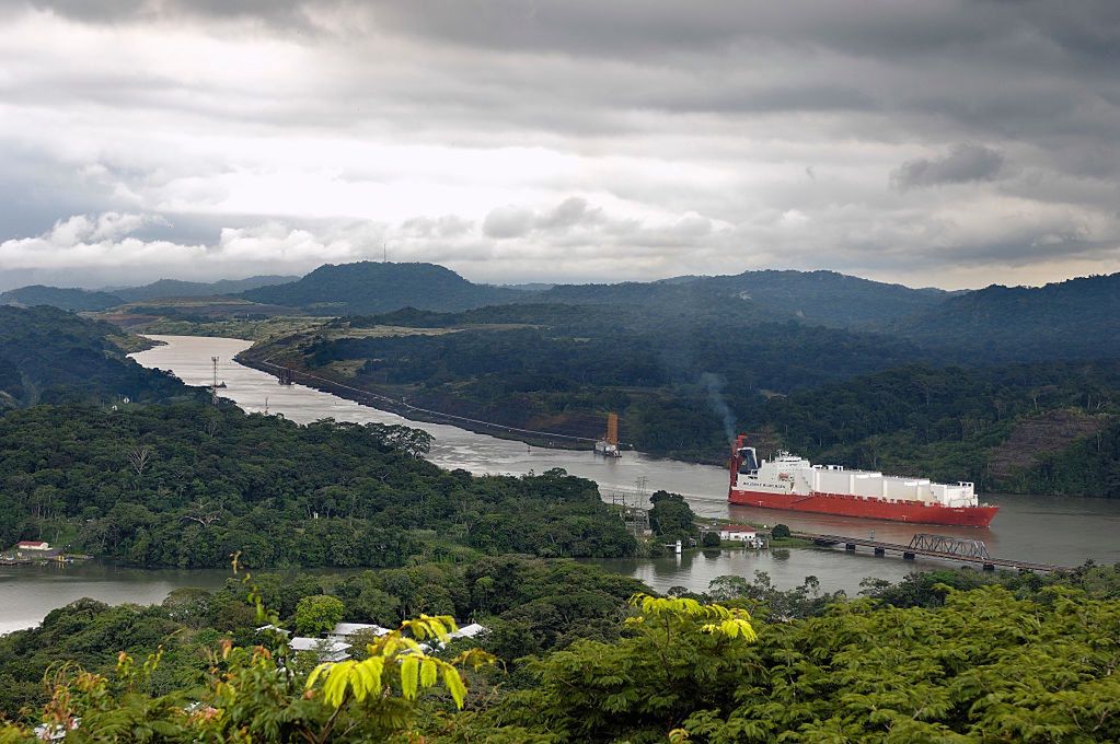 Kanał Panamski – jaka jest jego historia i znaczenie?
