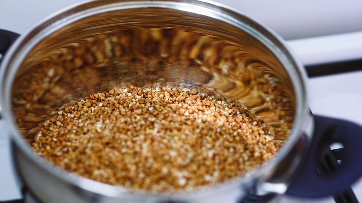 Babciny sposób na gotowanie kaszy gryczanej