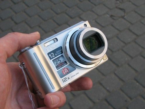 Lumix DMC-TZ6 - Solidny kompakt z super zoomem