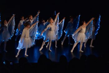 Zielona Góra: Tańce, śpiewy, teatr w Domu Harcerza