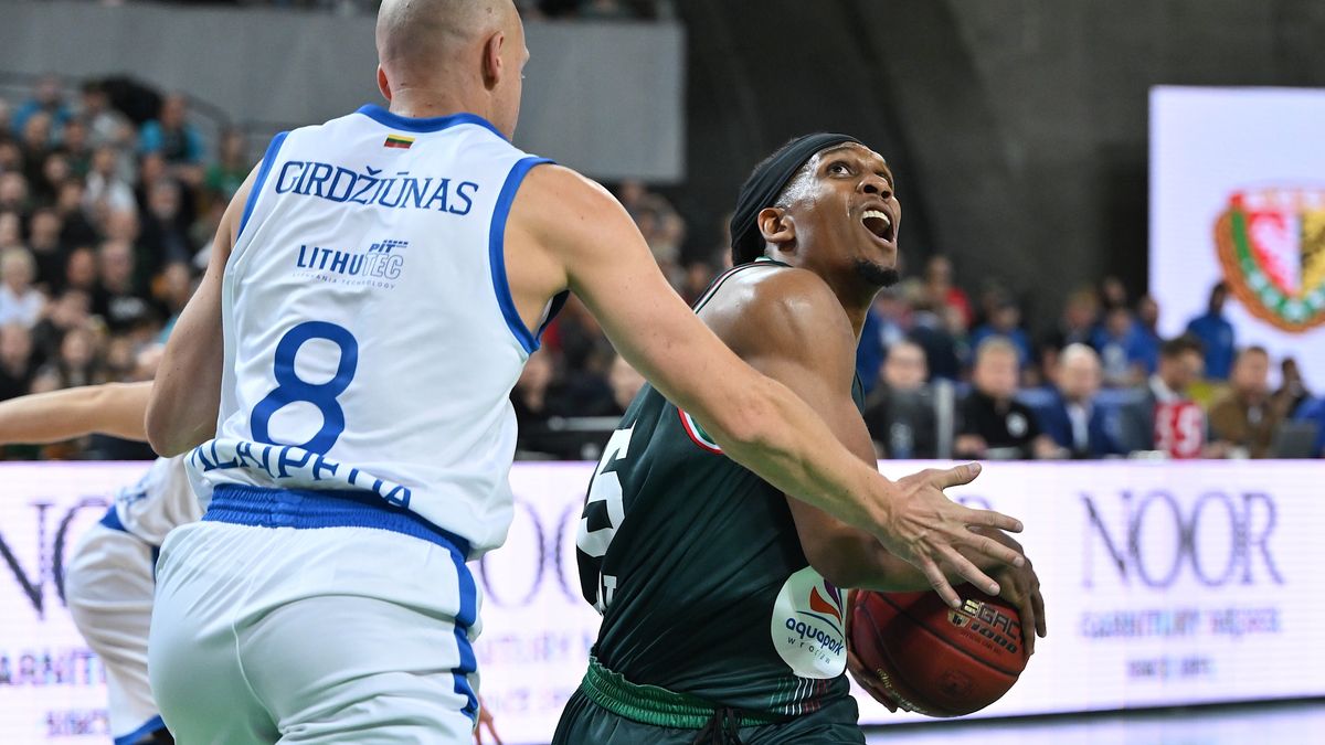 PAP / Maciej Kulczyński / Kadre Gray