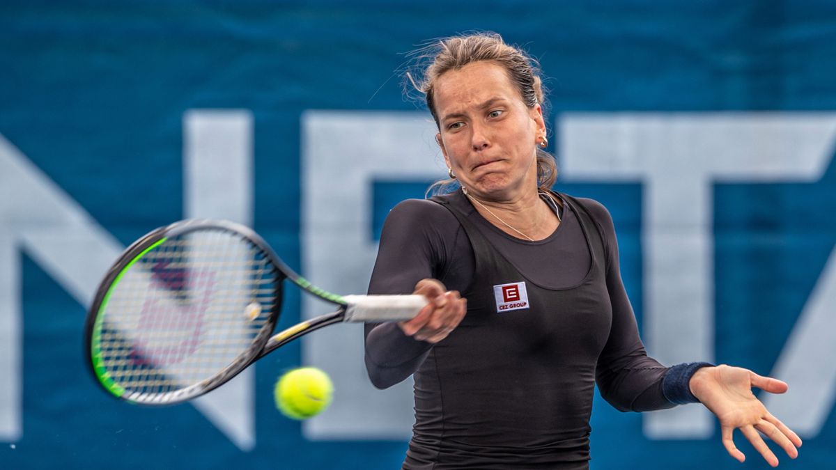 PAP/EPA / MARTIN DIVISEK / Na zdjęciu: Barbora Strycova
