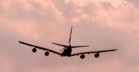 Od dziś zakaz lotów do 44 krajów. Sprawdź, gdzie nie polecisz
